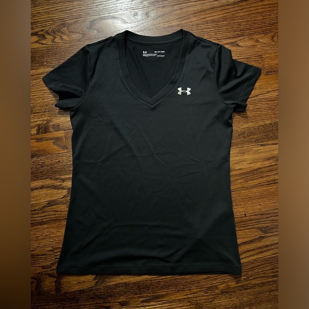 Women’s Under Armour Short Sleeve Shirt Size XS